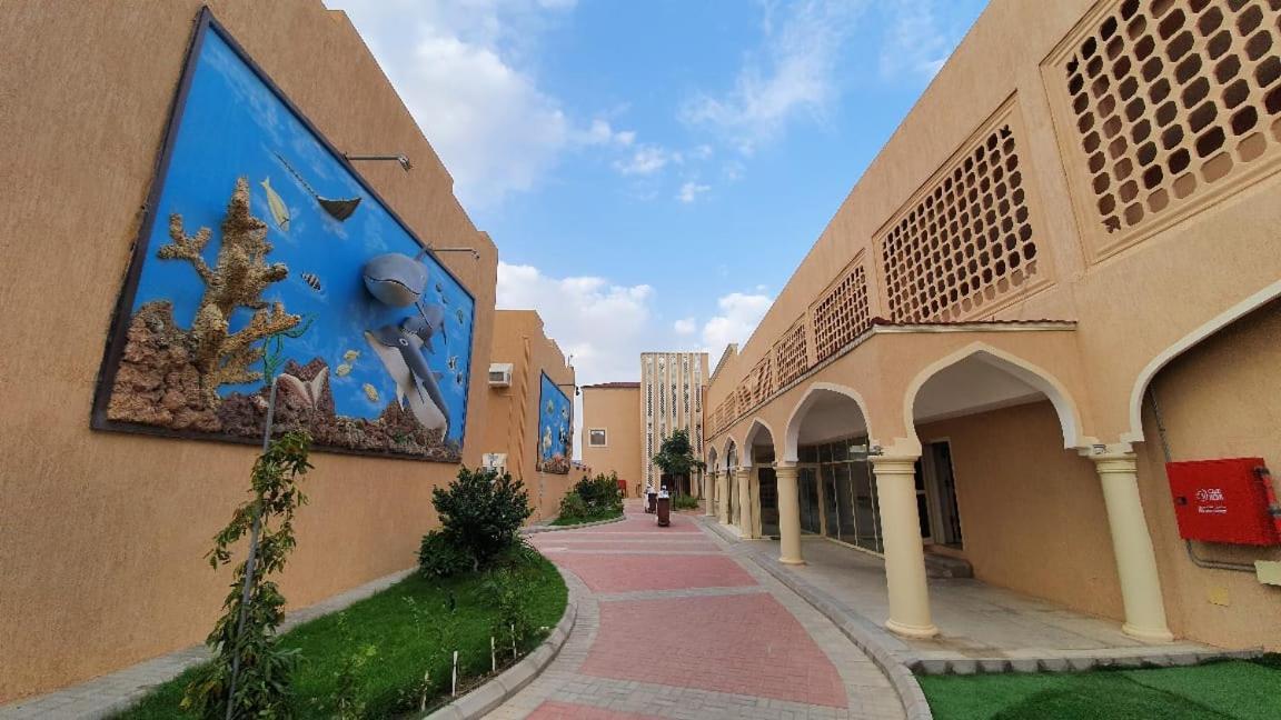 Dolphin Beach Resort Янбу Екстер'єр фото